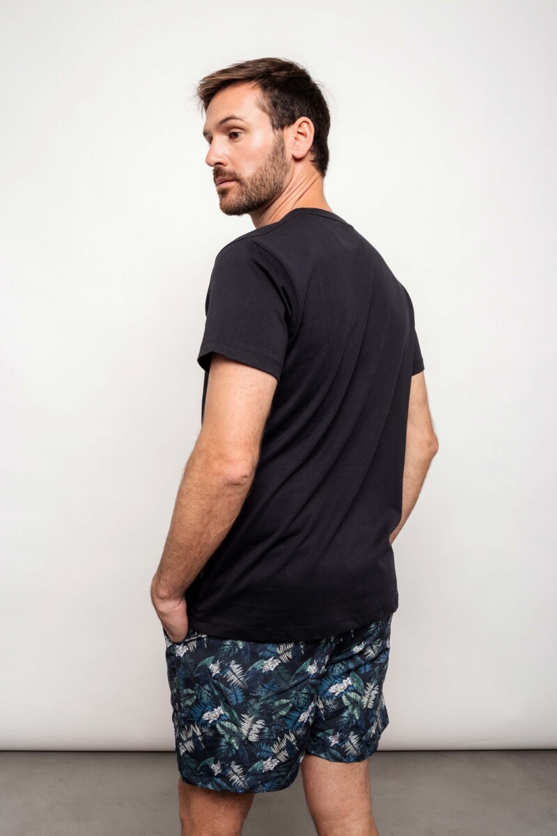 Remera Rocco Negro