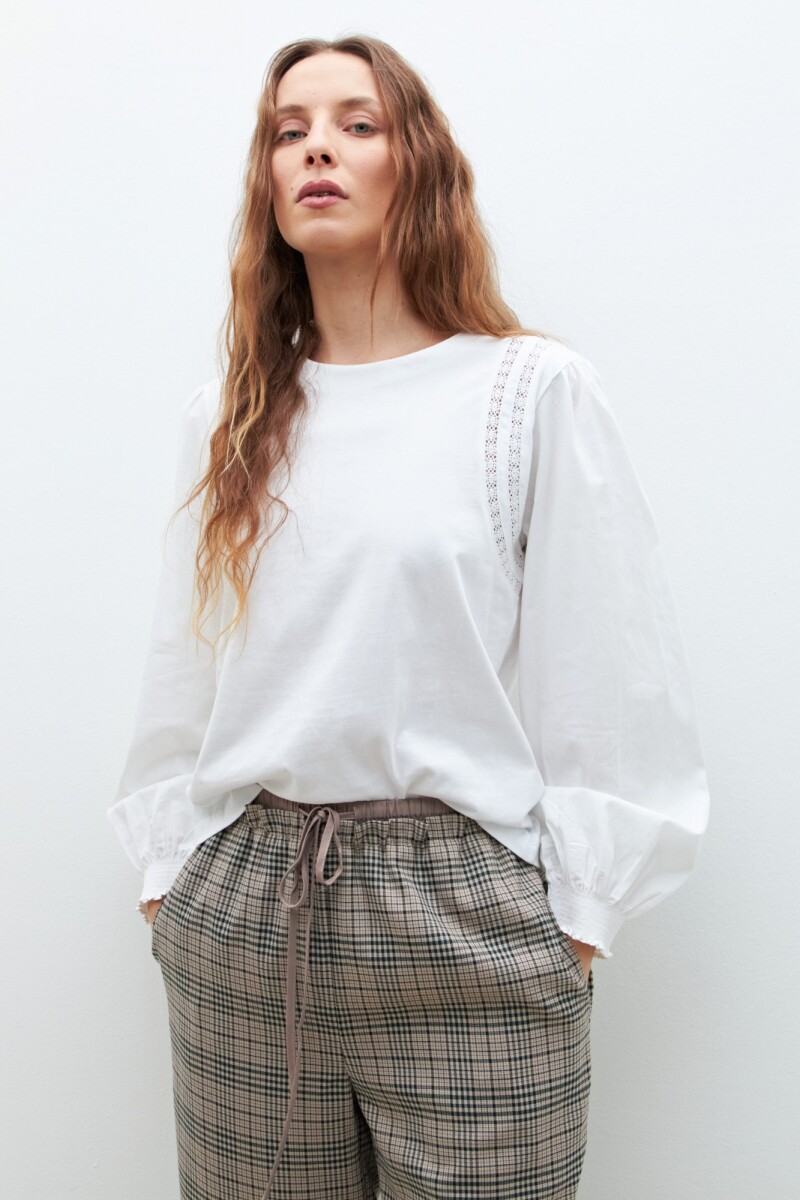 Remera con mangas poplin blanco