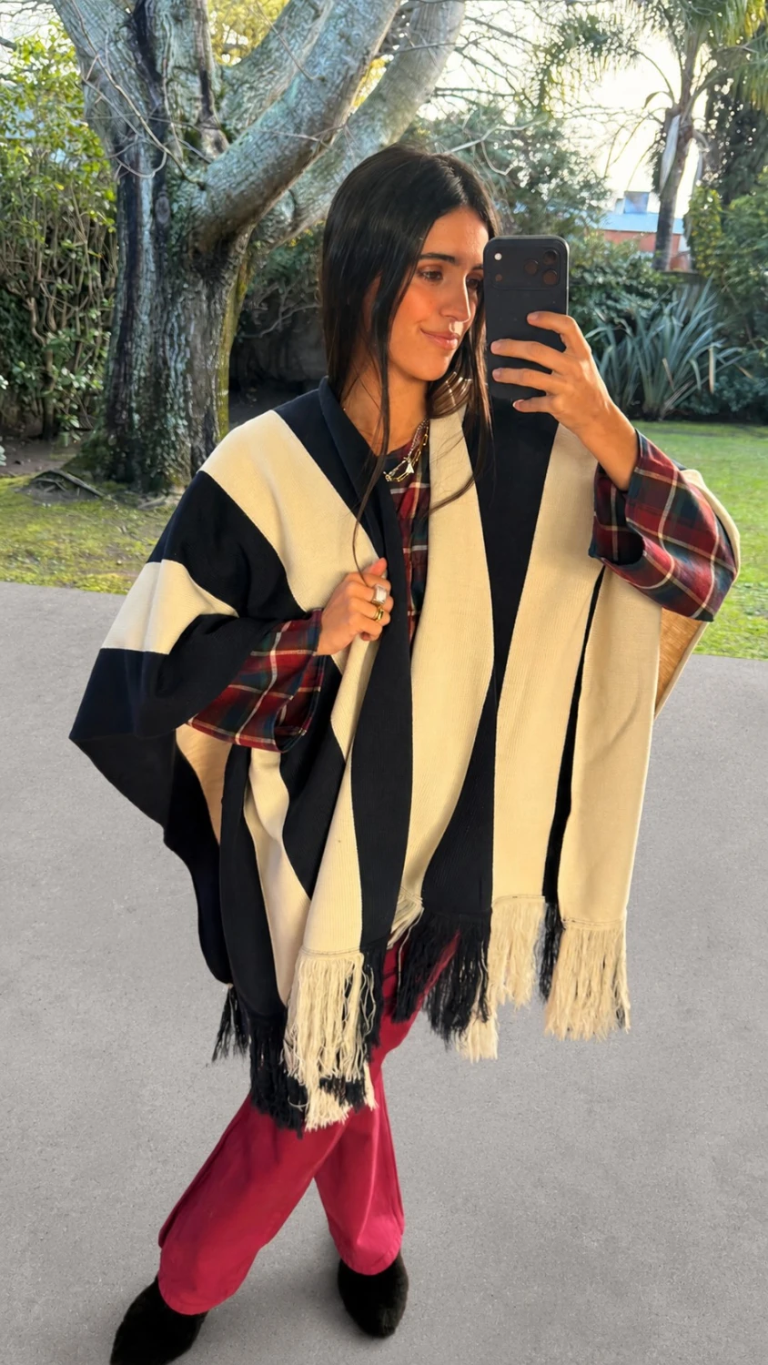 Ruana Rioplatense