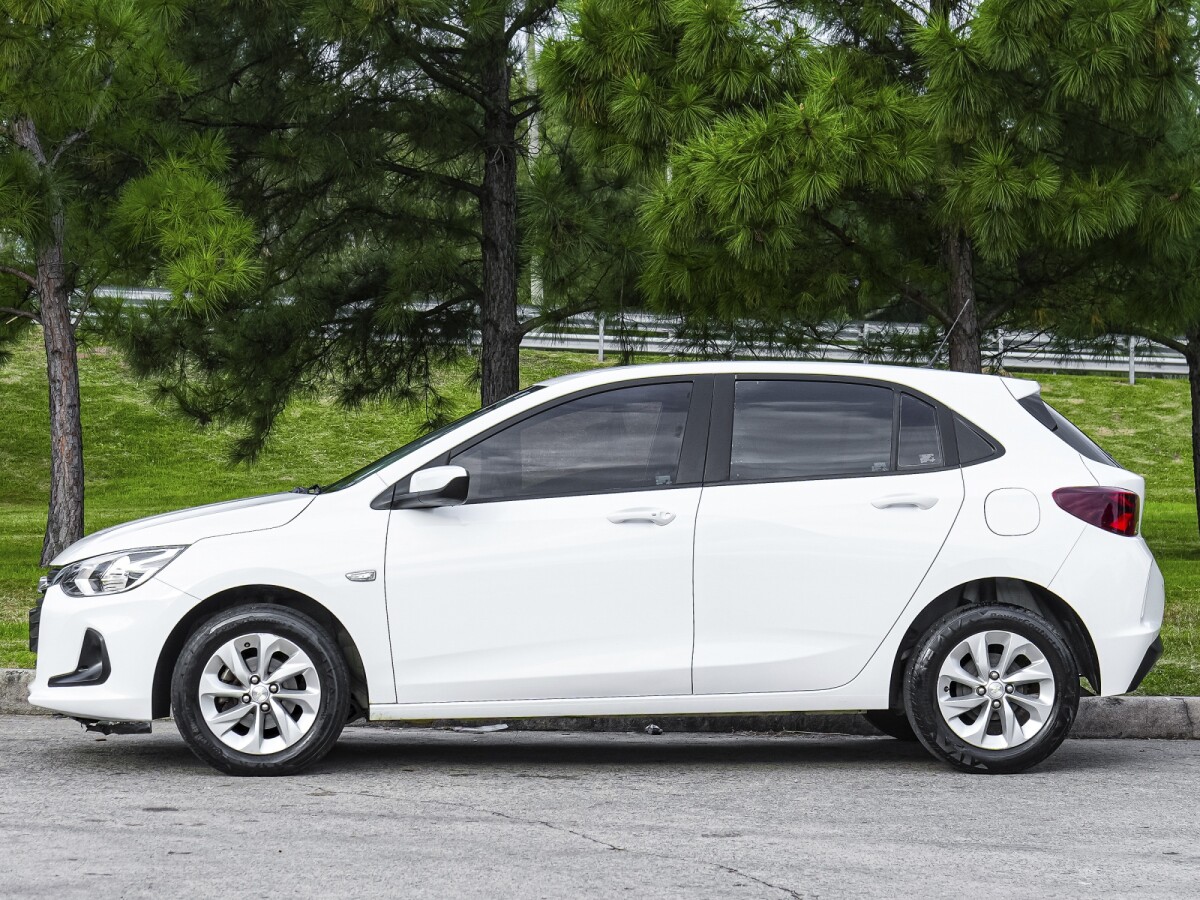 Chevrolet Onix Ltz 1.0T Extra Full | Permuta / Financia Chevrolet Onix Ltz 1.0T Extra Full | Permuta / Financia