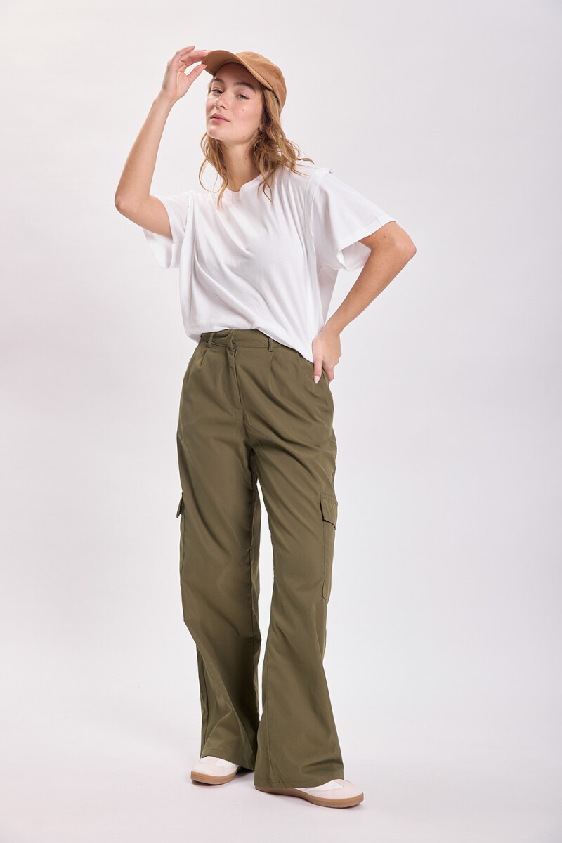 Pantalón casual cargo Verde