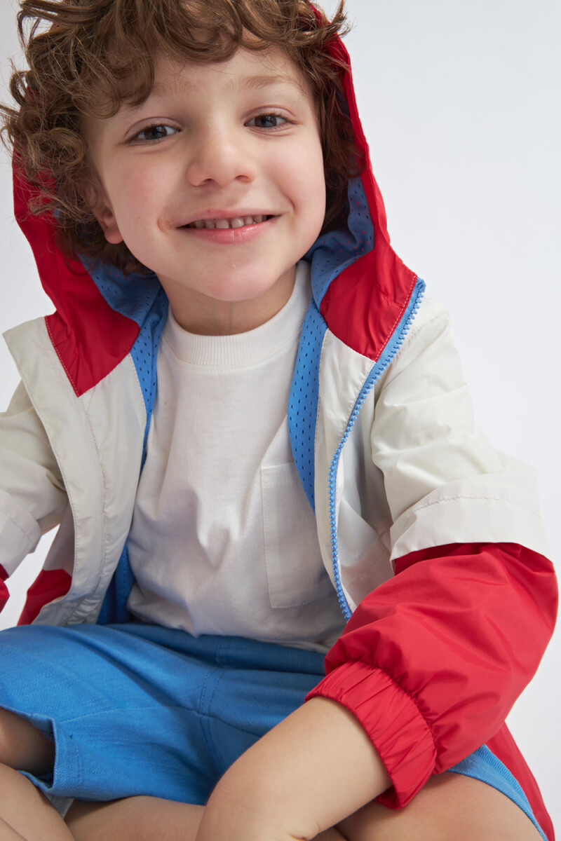 Chaqueta liviana con capucha Rojo