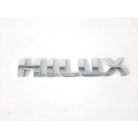 INSIGNIA TOYOTA INSIGNIA HILUX PUERTA DEL. - INSIGNIA TOYOTA INSIGNIA HILUX PUERTA DEL. -