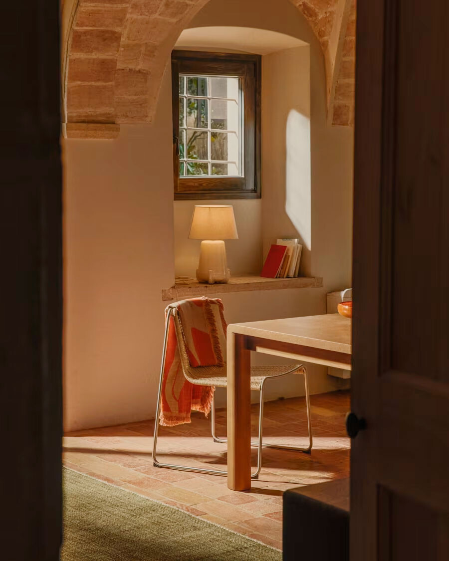 Lámpara de mesa Odra de cerámica crudo acabado brillante crudo acabado brillante