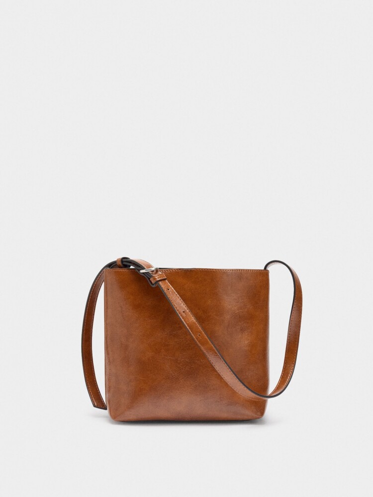 Bolso De Hombro Efecto Craquelado camel