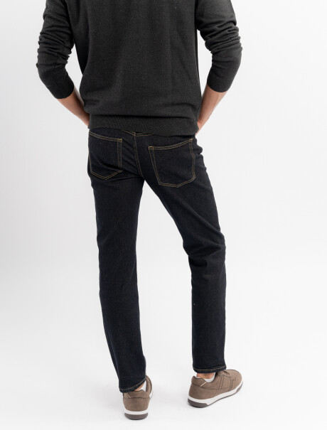 Jean clásico Raw Jean clásico Raw
