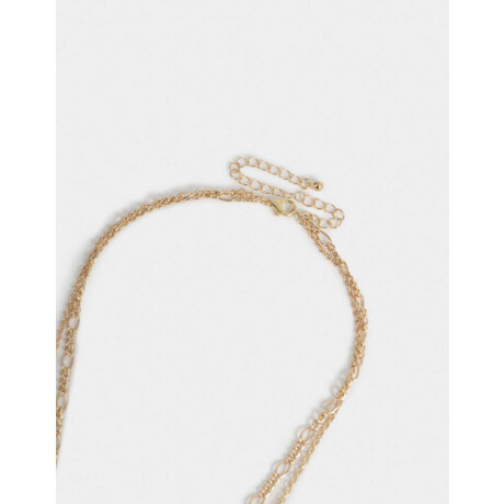 Collares Cortos Multi dijes Dorado