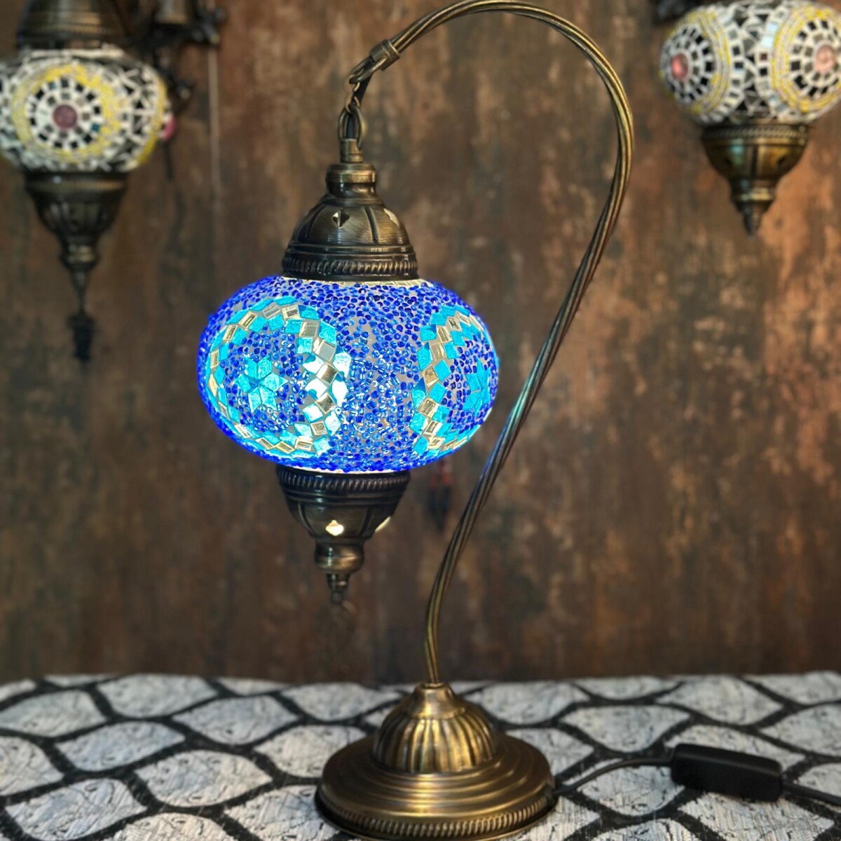 Lámpara vitraux de mesa cuello de cisne azul TM14 