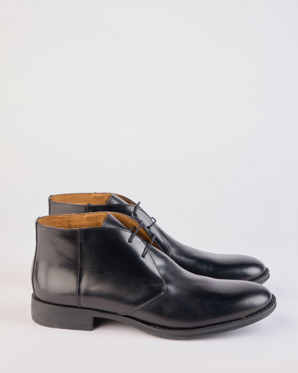 Bota Montecarlo Cuero / Suela Goma - Negro Bota Montecarlo Cuero / Suela Goma - Negro