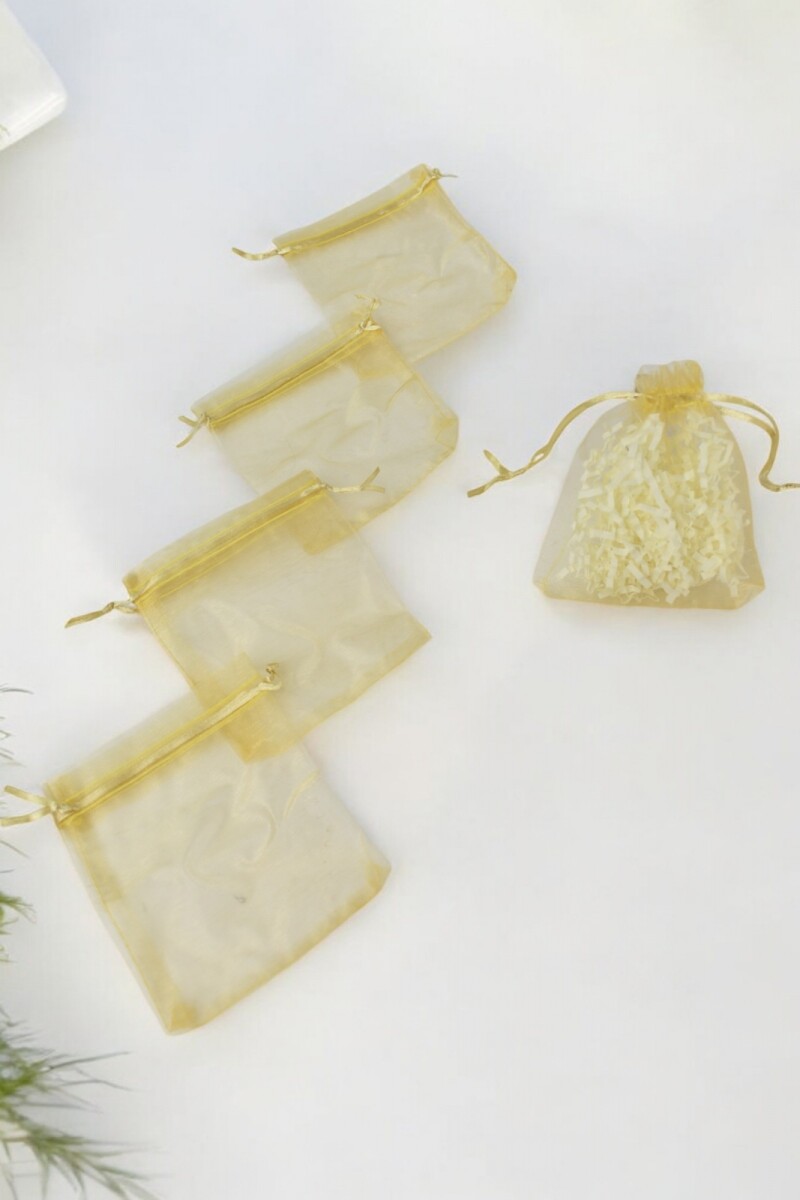Pack x 100 - Bolsas organza 8x11 cm - ORO 