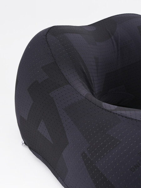 ALMOHADON VIAJE QATAR MEMORY NEGRO