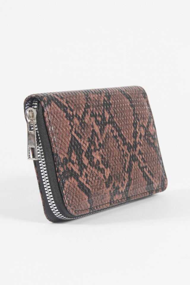 Billetera rectangular con cierre chocolate