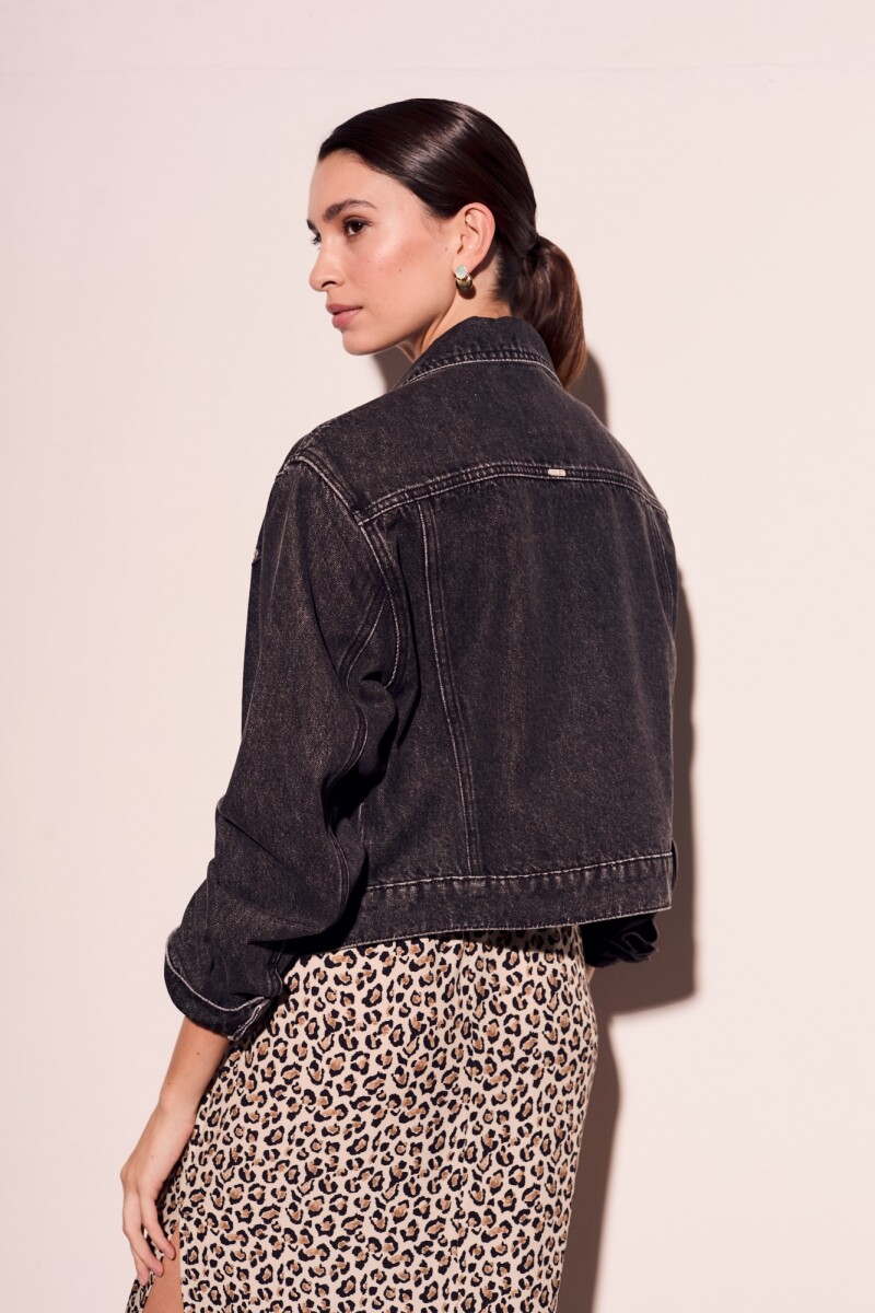 Campera Denim Tachas Gris Oscuro