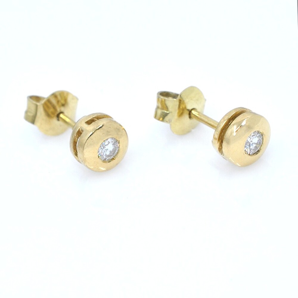 Caravanas en oro 18k y brillantes Caravanas en oro 18k y brillantes