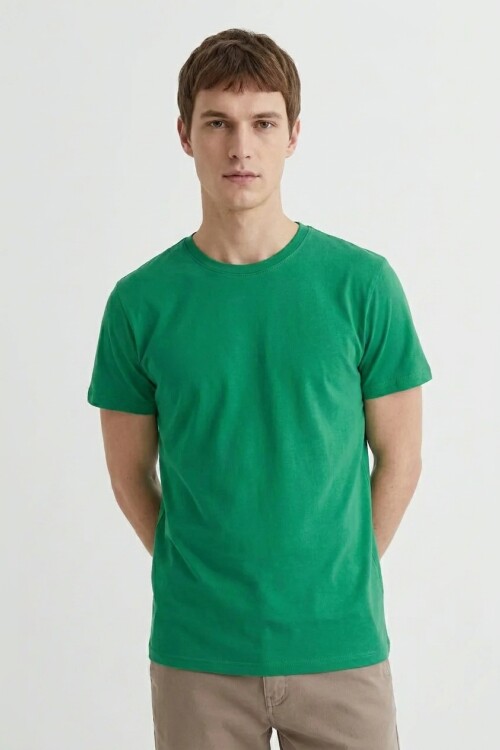Remera cuello redondo ICONIC 150 VERDE