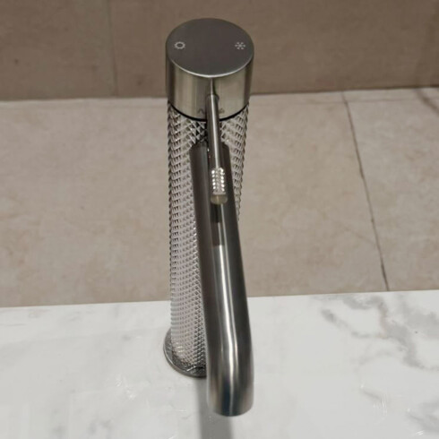 Grifería Lavatorio Alto Signature Brushed Nickel GRIS-BRUSHED NICKEL