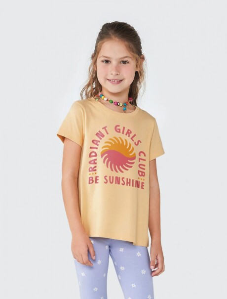CAMISETA DE NIÑA MANGA CORTA ESTAMPADA AMARILLO