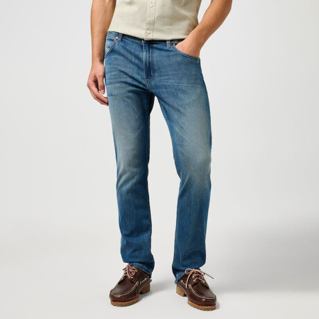 Jean Wrangler de Hombre - GREENSBORO - 112362442TRAILTONE ELD