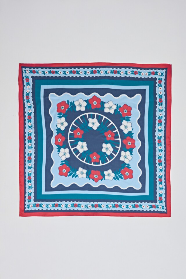 Pañuelo estampa floral nativa azul marino