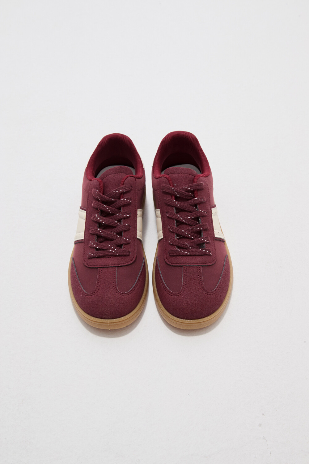 Zapatilla Breez Cereza Oscuro
