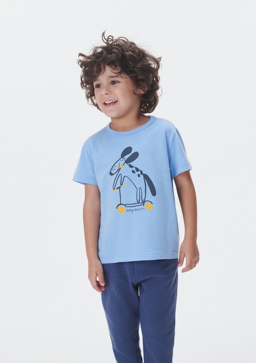 CAMISETA INFANTIL CON ESTAMPA  - CELESTE 