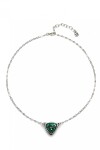 COLGANTE DE ALEACION DE METALES BAÑADO EN PLATA DE LEY DE ESLABONES CON TRIANGULO CON CRISTAL VERDE Colgante