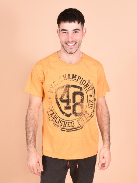 REMERA CHAMPIONS AMARILLO