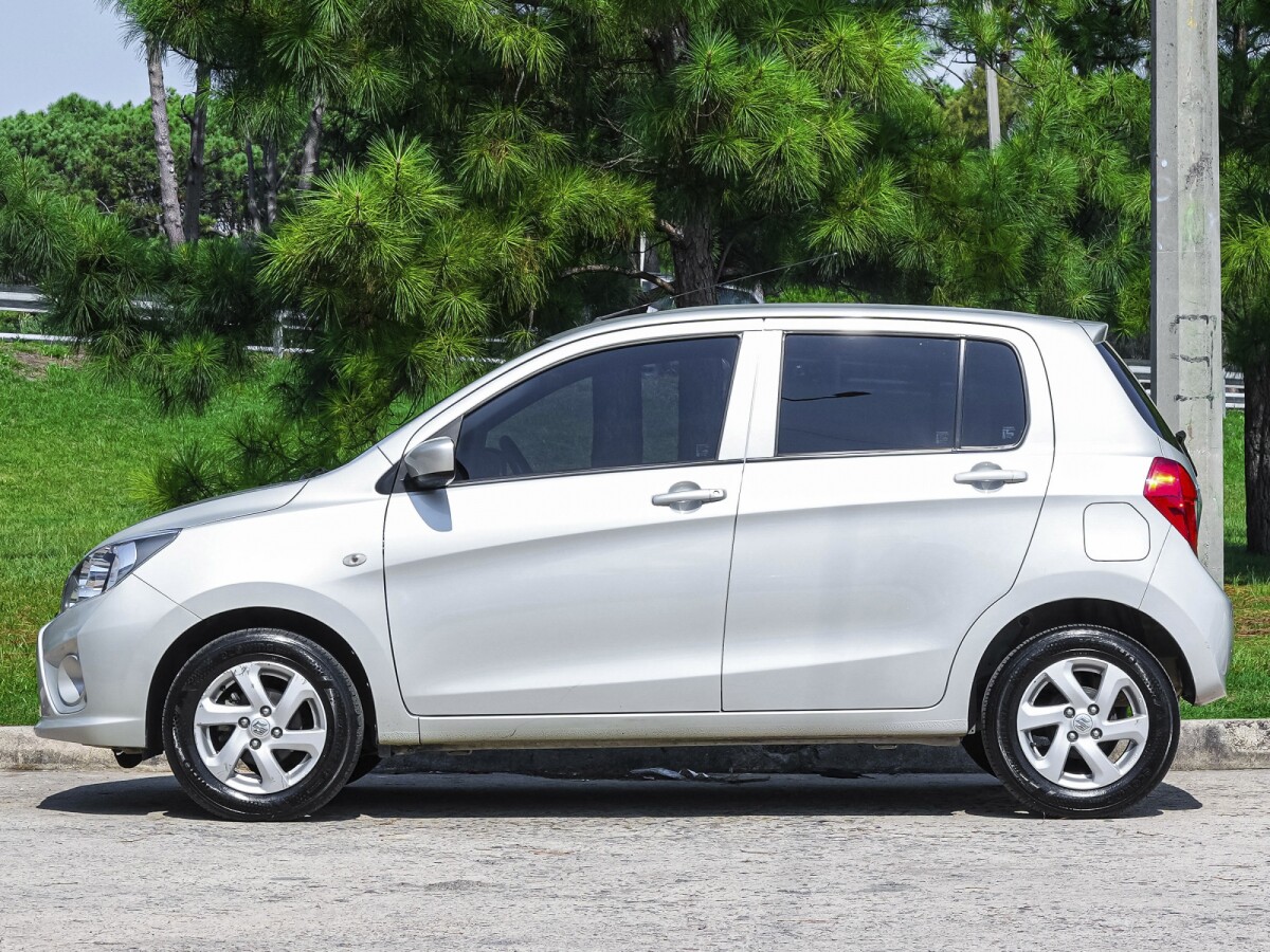 Suzuki Celerio GL 1.0 Extra Full| Permuta / Financia Suzuki Celerio GL 1.0 Extra Full| Permuta / Financia