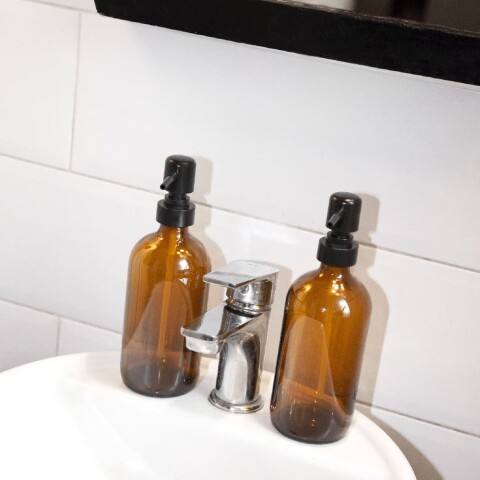 Set 2 dispensadores de jabón shampoo 450ml Set 2 dispensadores de jabón shampoo 450ml