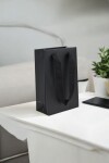 Bolsa cartulina laminada 10x05x15 cm NEGRO