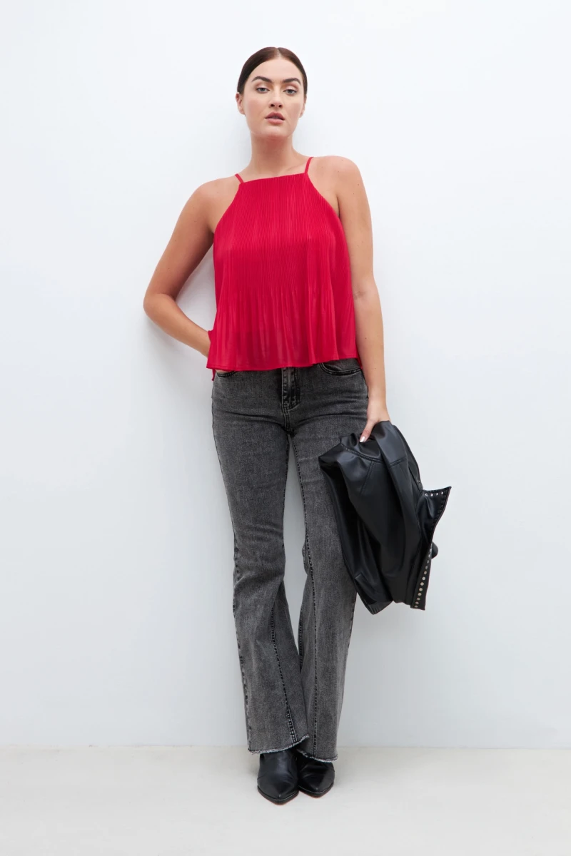 Top plisado rojo