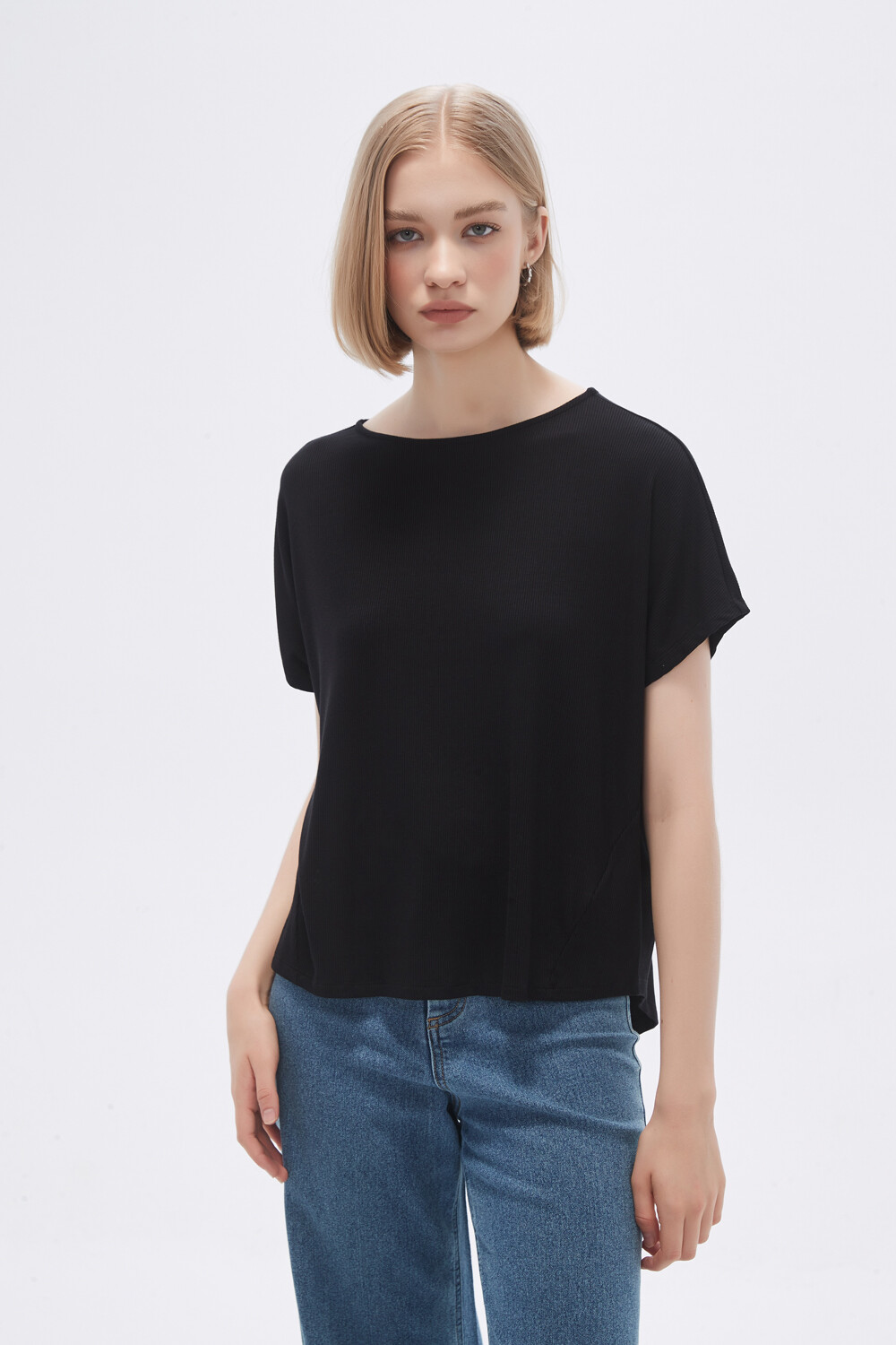 Remera Oblak Negro