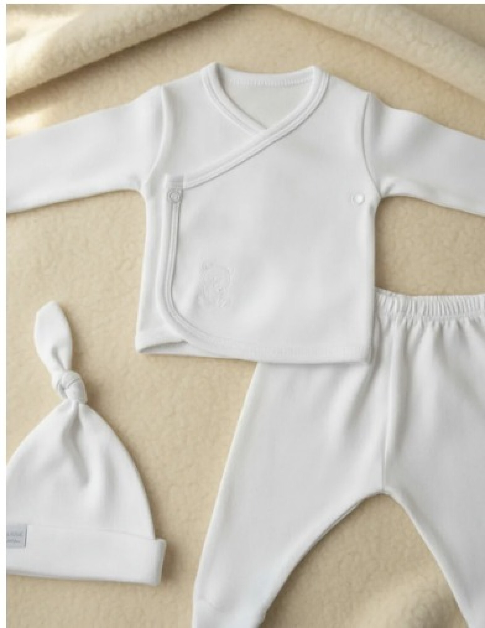 Pilim Ropa Bebe Babero Bordado 0-3m- Pilim Seni Ropa Maternal