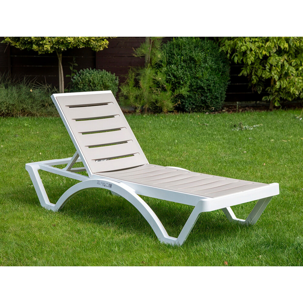 REPOSERA MODELO LOMBOK COLOR TOPO Reposera Modelo Lombok Color Topo