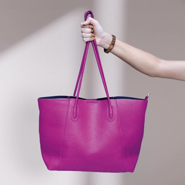 CARTERA CON NECESER RENATA BORDEAUX