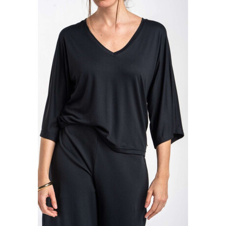 Remera Negro