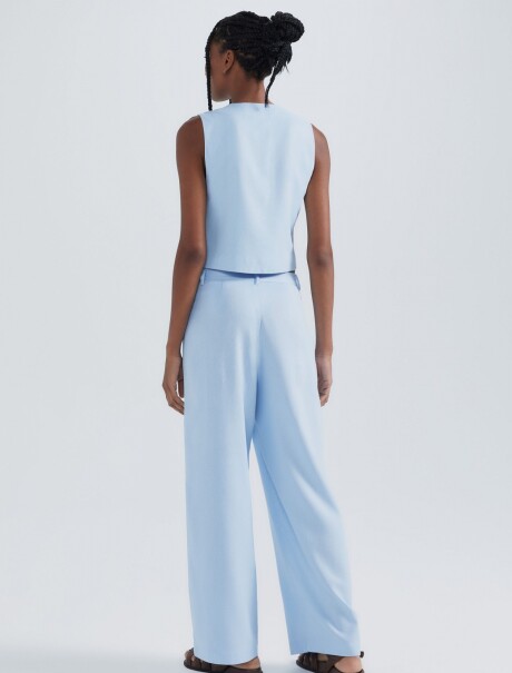 PANTALÓN RECTO CON BOLSILLOS AZUL