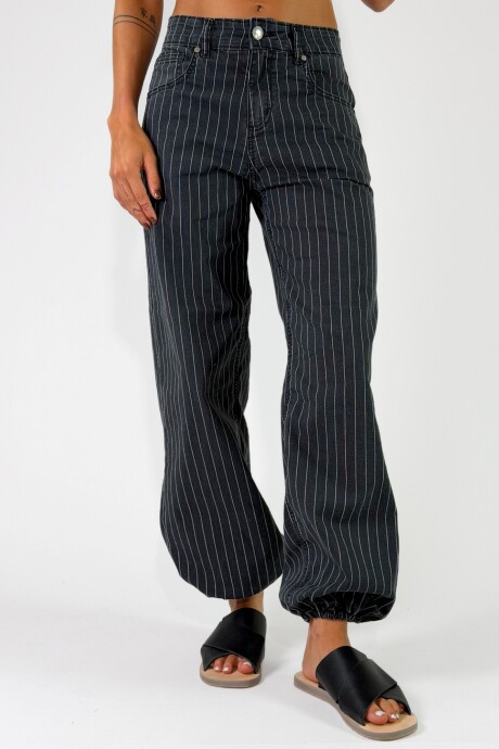 PANTALON TRINDADE RAYADO Negro