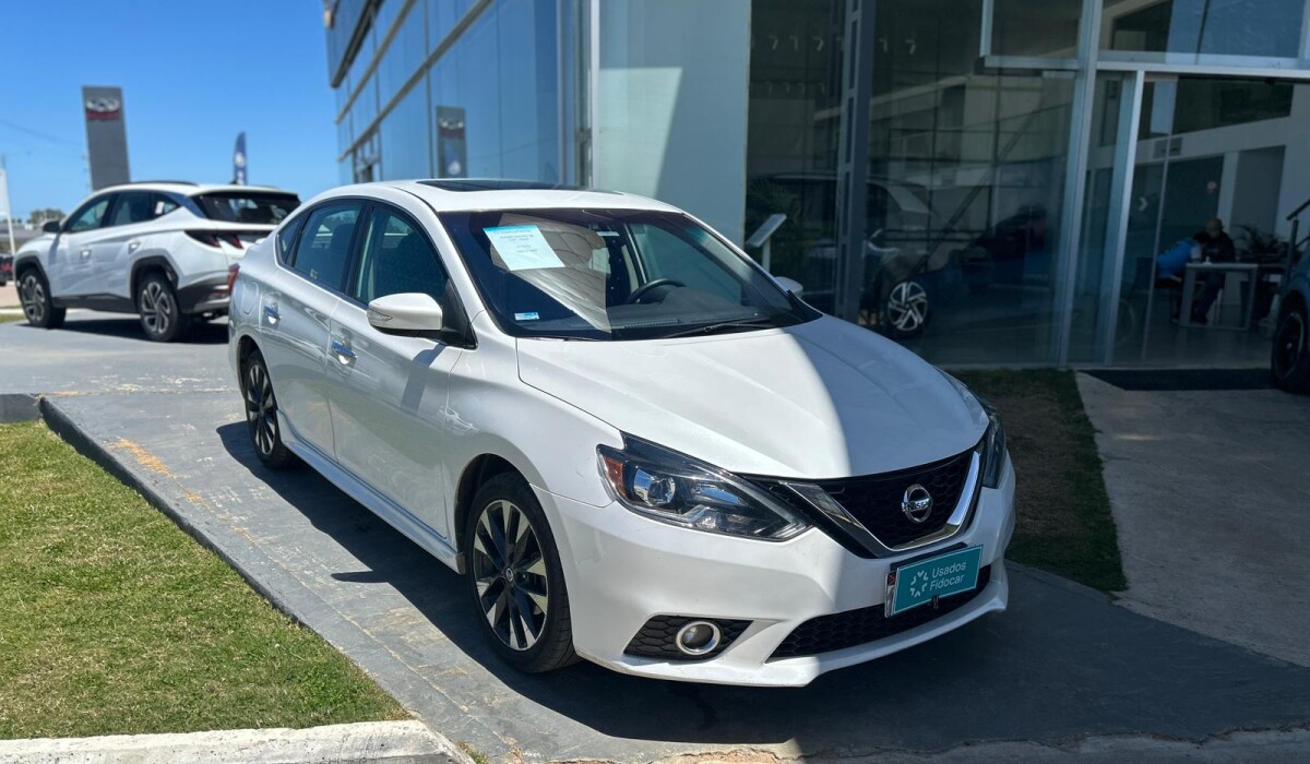 NISSAN SENTRA SR CVT 1.8 2020 NISSAN SENTRA SR CVT 1.8 2020