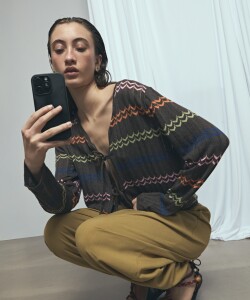 Cardigan calado con rayas multicolor PREVENTA marrón