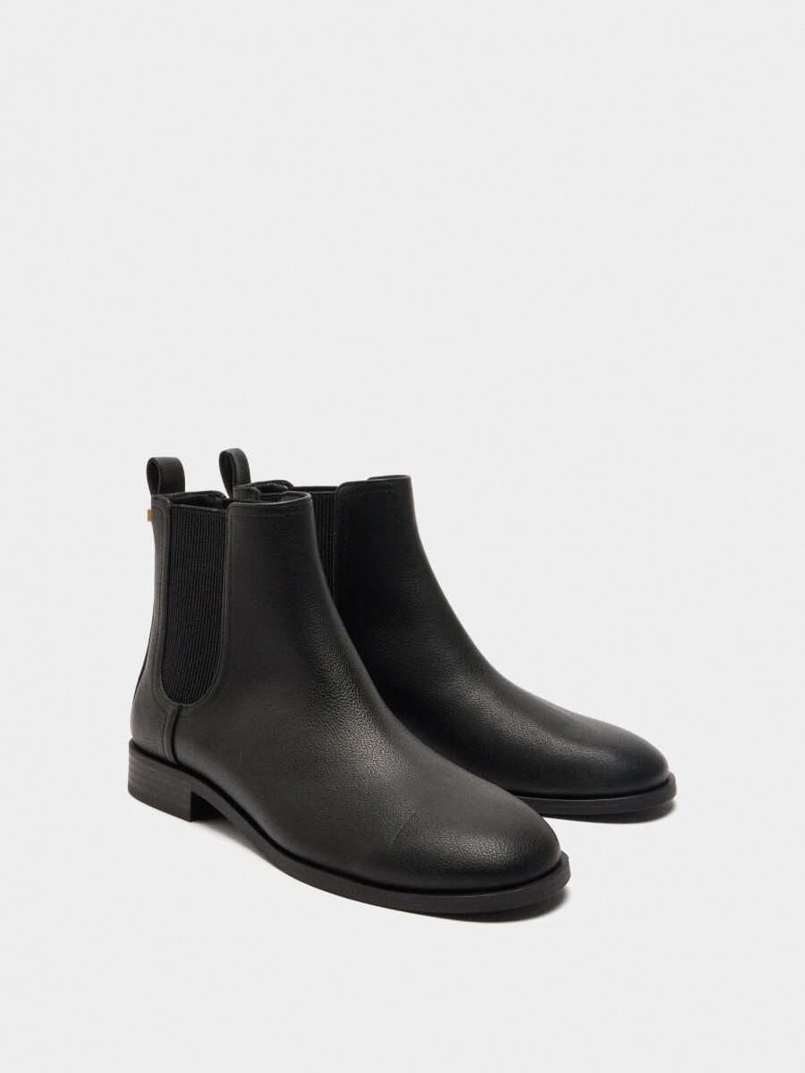Botines Chelsea negro