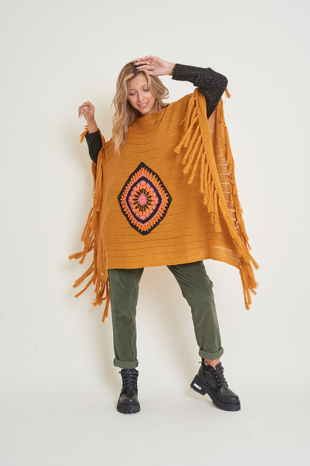 PONCHO ALBA Mostaza