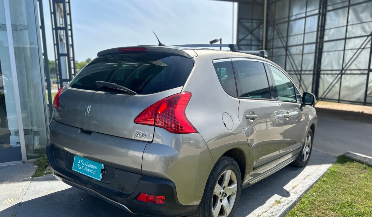 Peugeot 3008 PR 1.6 2012 Peugeot 3008 PR 1.6 2012