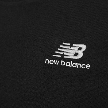 Remera New Balance de Hombre - ESSENTIALS - MT11592BK BLACK