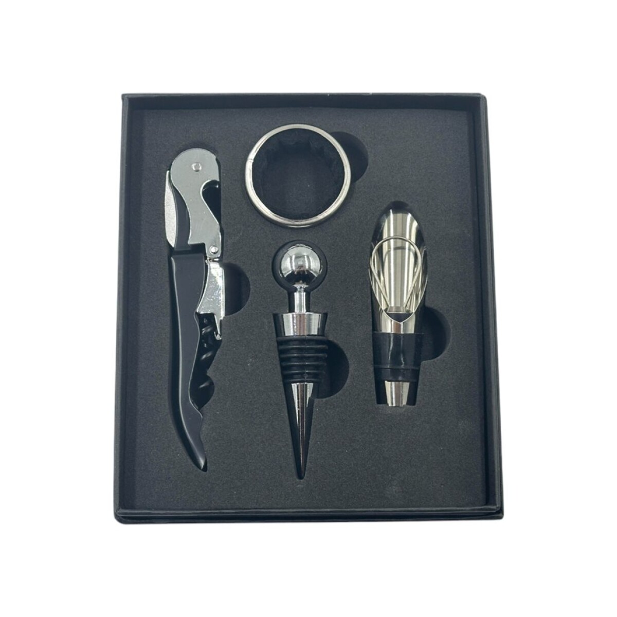 SET DE ACCESORIOS PARA VINO 4PIEZAS 