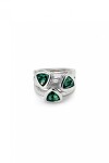 ANILLO EN ALEACIÓN DE METALES BAÑADO EN PLATA DE LEY CON TRES CRISTALES VERDES Anillo