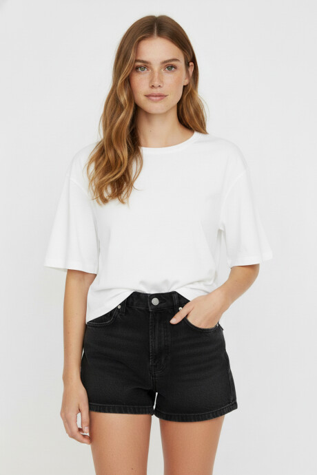 Remera Astria Marfil / Off White