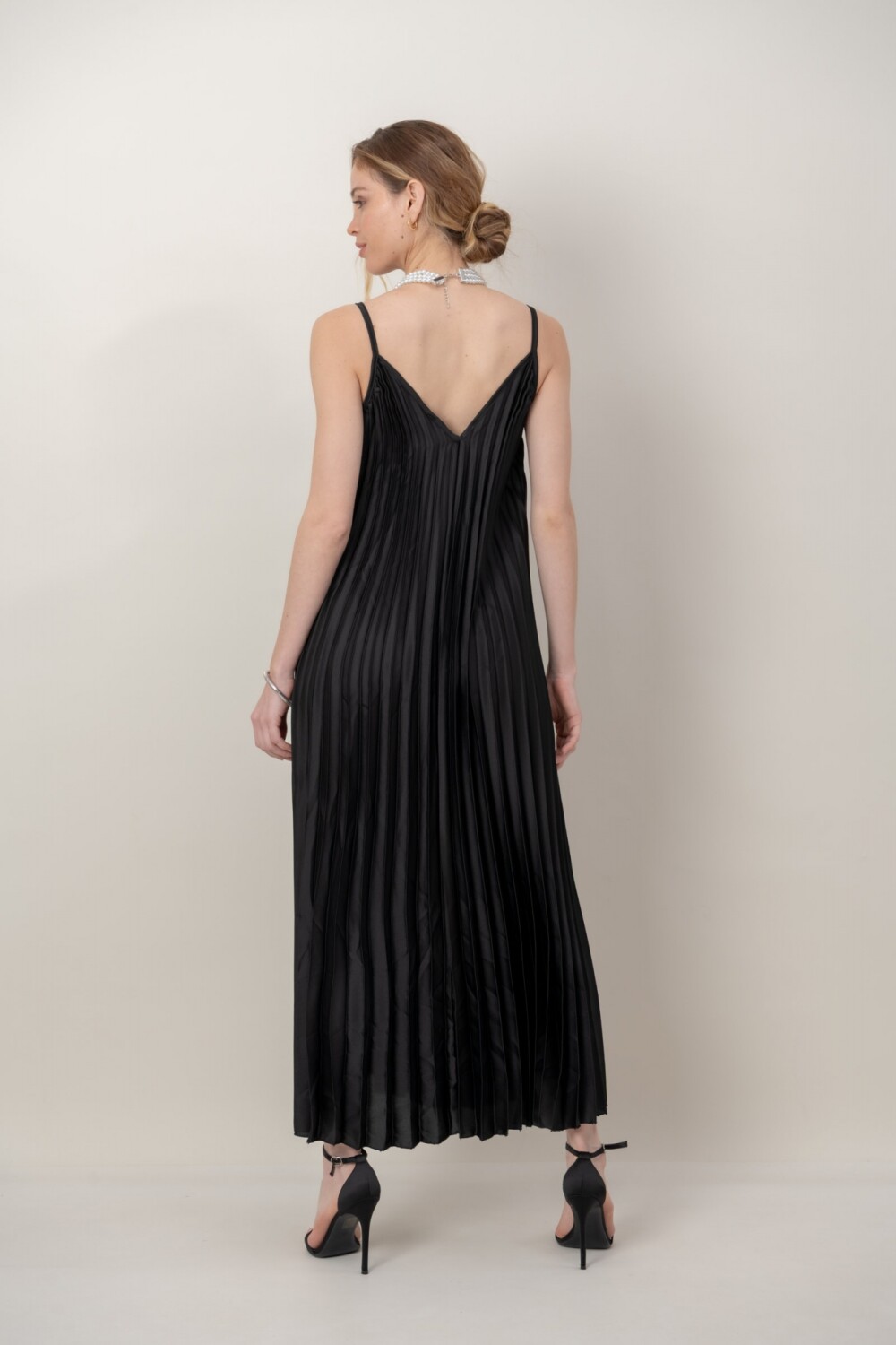 VESTIDO LLAMA Negro