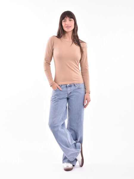 REMERA EVITA TOSTADO