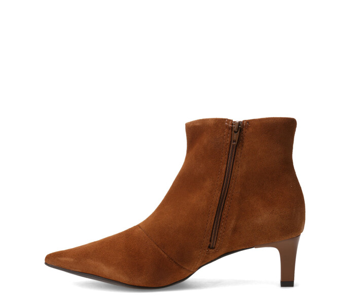 Botas de Mujer Bottero Caña Baja Y Taco Fino Marrón Camel